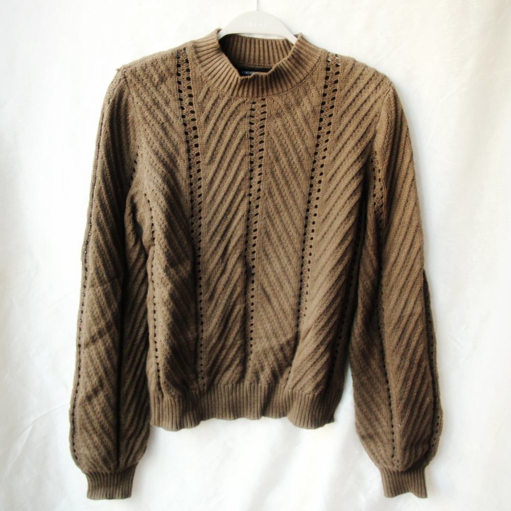 Bubble Sleeve Sweater